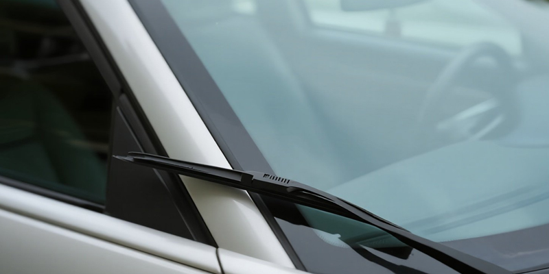 風擋玻璃粘接用到什么膠 風擋玻璃粘接用到什么膠